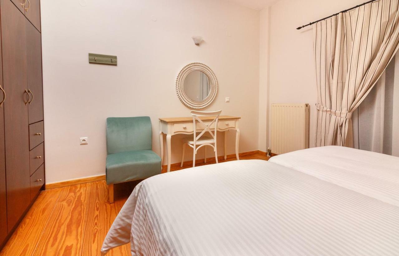 Apartmán Charming And Comfy House Agia Marina Exteriér fotografie