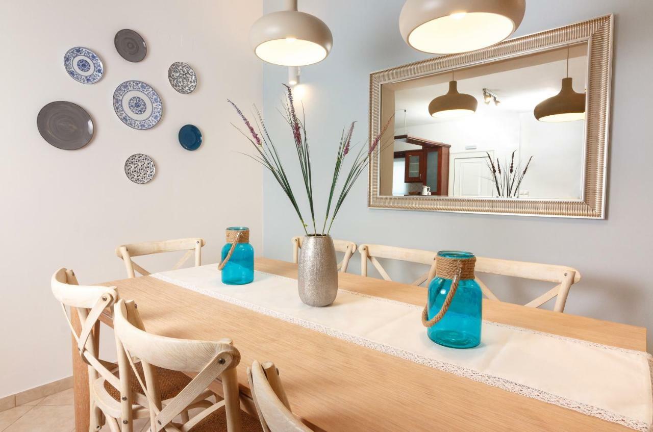 Apartmán Charming And Comfy House Agia Marina Exteriér fotografie