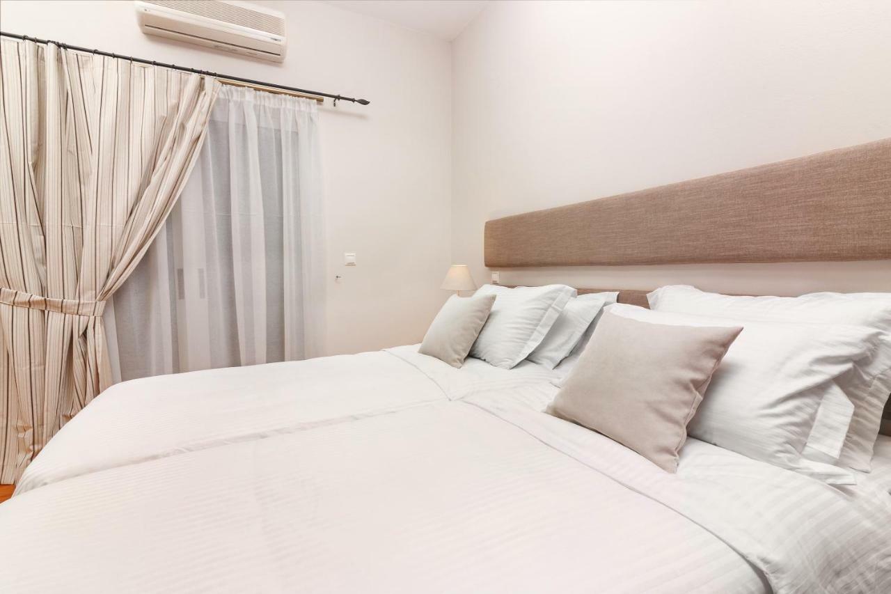 Apartmán Charming And Comfy House Agia Marina Exteriér fotografie