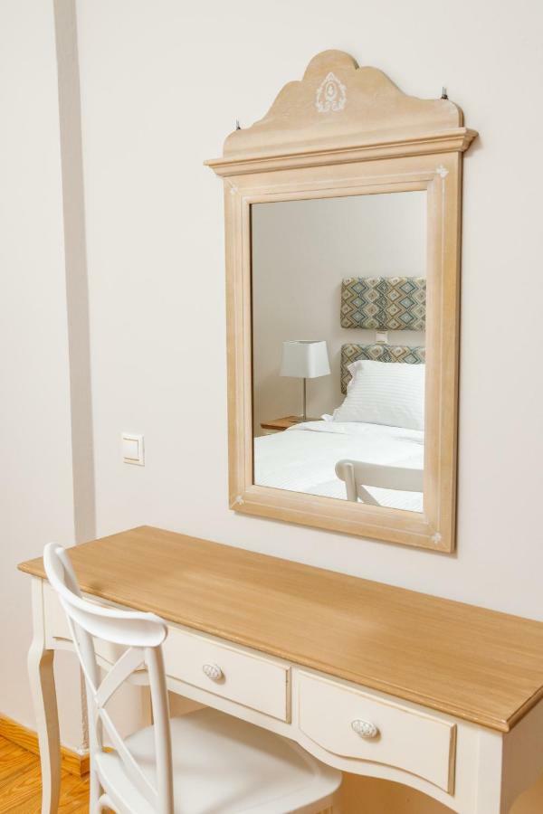 Apartmán Charming And Comfy House Agia Marina Exteriér fotografie
